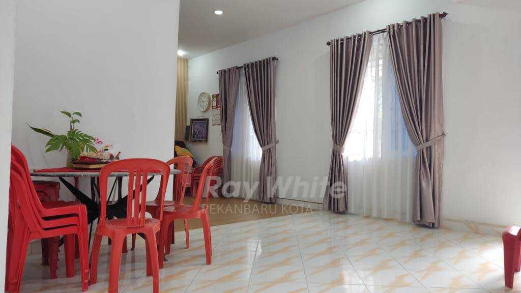 04436908-3282-4049-8ce7-8c5484f7c327