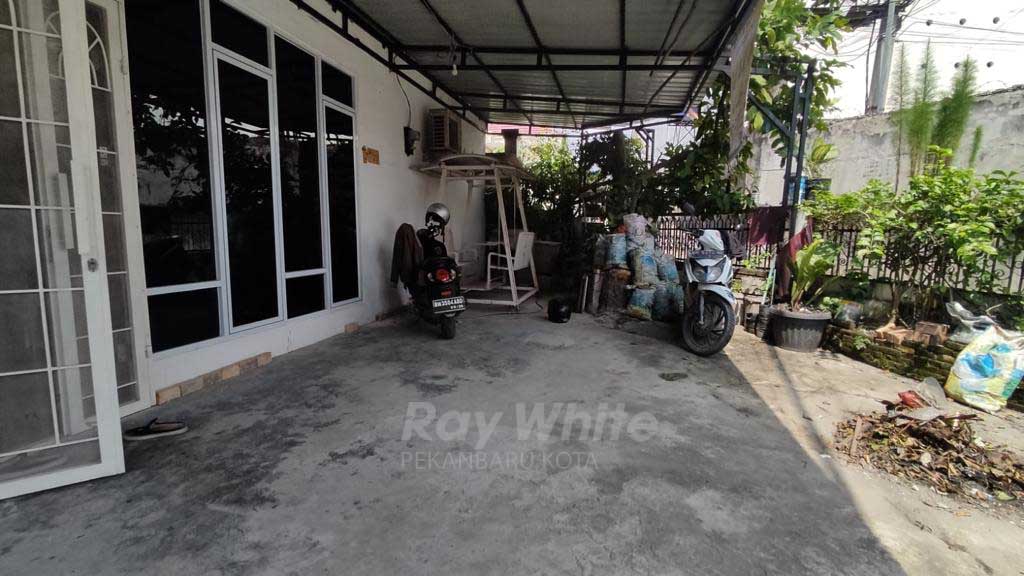 14574e75-e8cf-40be-bb82-8585b6096c22