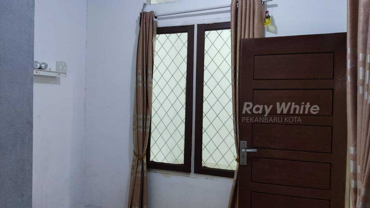 64e1a8d7-e431-427b-82fc-1f54a14741c9