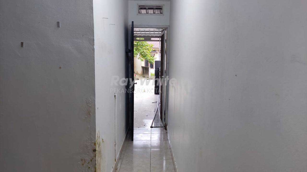 93b1931d-6612-4921-8af9-e378e9fcbb2d