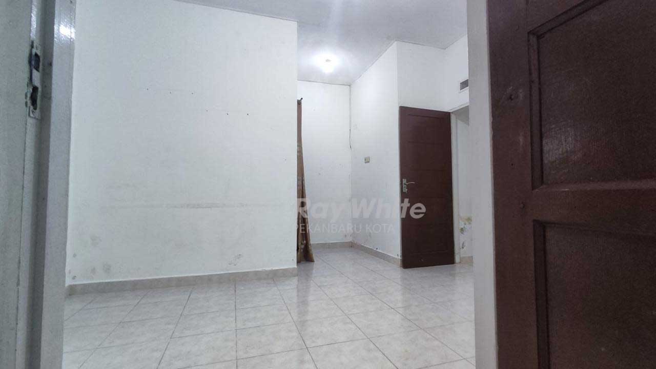 d6503bb4-a1a1-4d9a-adb6-0b6daf8f4f7f