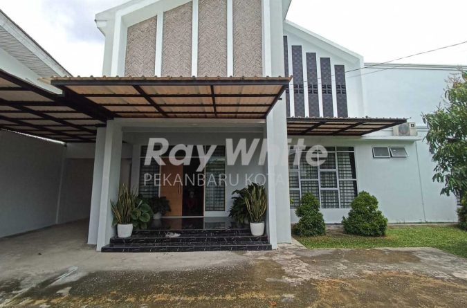 Dijual Rumah Siap Huni Semi Furnish di Umban Sari