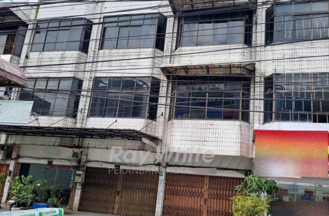 Disewakan Ruko 3 lantai lokasi dekat ke Mall Ciputra, Pekanbaru