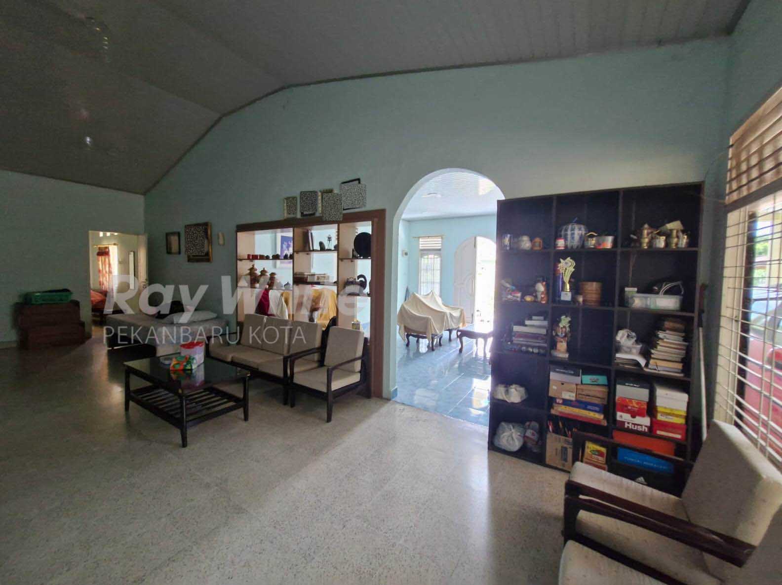 a9b39467-855e-4b81-be1f-3d4bf4d61f58