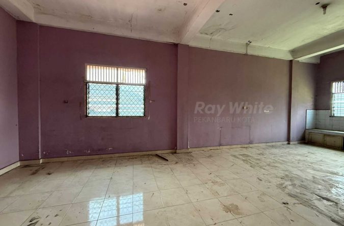 Disewakan Ruko 2 Lantai Lokasi Strategis – Sukajadi