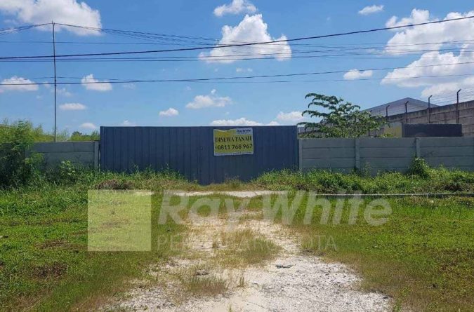 Disewakan tanah di pinggir jalan Soekarna Hatta Pku