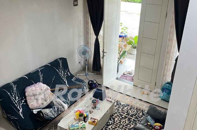 Dijual Rumah Cantik 2 Lantai di Marpoyan Damai