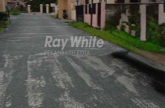 Dijual Rumah di Maharani Residence, Jl. Keliling, Pekanbaru